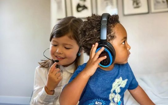 Ganzheitliche Förderung von Hör-, Sprach- und Bewegungsprozessen