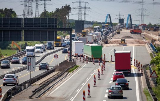 Autobahn-Baustelle: Welche Regeln zu Tempo, Abstand und Rettungsgasse gelten