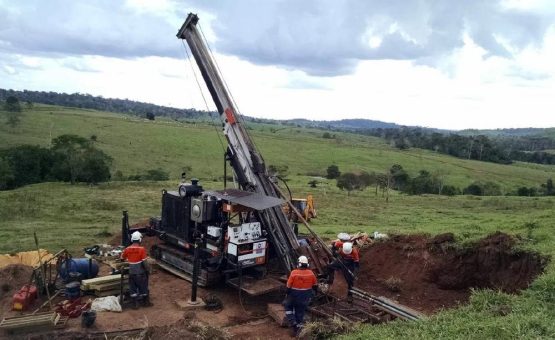 Der Nickelpreis und Produktionskürzungen in Indonesien