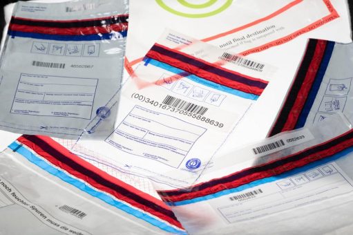 DEBASAFE® Safebags: zuverlässige Lösungen für die Sicherheit des Bargeldkreislaufs