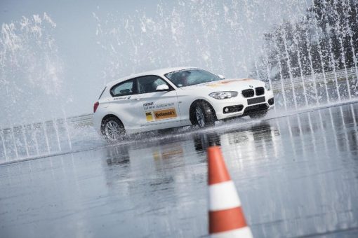 Continental und ADAC starten gemeinsamen Wettbewerb „Fahrsicherheits-Profi 2017“