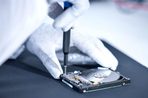 Professionelle HDD-Datenrettung 2026: Wenn externe Festplatten nicht mehr erkannt werden