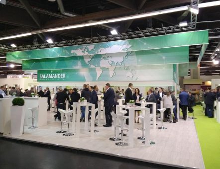 Erfolgreiche Messebeteiligung auf der fensterbau frontale 2018: Salamander überzeugt mit hoher Innovationskraft