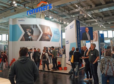 Systemlösungen für moderne und nachhaltige Holzoberflächen