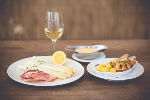 Wo das „königliche Gemüse“ zu genießen ist: Endlich wieder Spargelzeit im Schwarzwald!