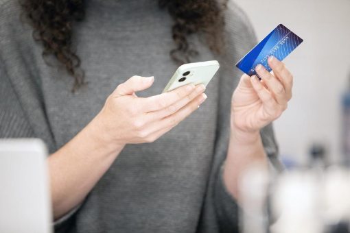 Umfrage: Deutsche Urlauber buchen fast ausschließlich online – trotz schlechter Erfahrungen mit Buchungswebseiten