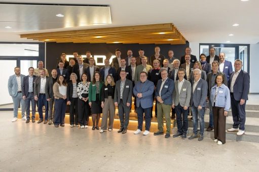 Wirtschaft trifft Innovation: Unternehmerfrühstück des Wirtschaftsförderverbands DONAURIES bei der GEDA GmbH