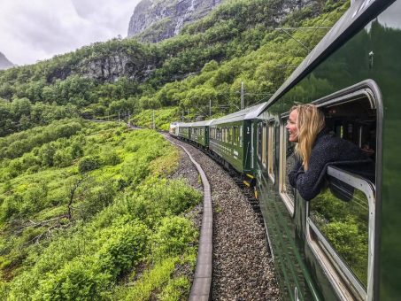 Nachhaltig reisen: Norwegen entspannt mit der Bahn erkunden
