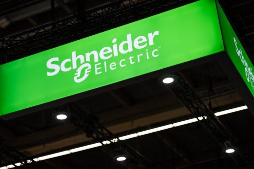 Neues Netzwerk „ElektroHeldinnen“ stärkt Sichtbarkeit und Austausch von Frauen in der Elektrobranche