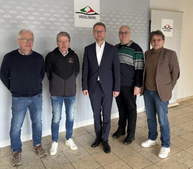 Sportkreis-Vorstand zum Gespräch: Landrat und Sportdezernent Dr. Mischak empfängt die Verbandsspitze