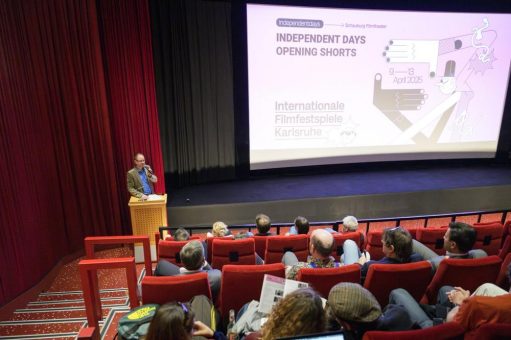 Sprache verbindet: Simultandolmetschen bei den INDEPENDENT DAYS | 25. Internationale Filmfestspiele Karlsruhe