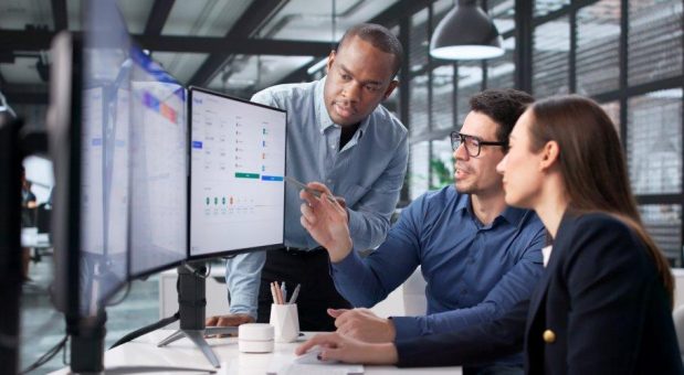 Digitale Lohnabrechnung für KMU: Effizient & rechtssicher