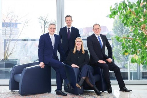 Überdurchschnittliches Wachstum: uniVersa knackt Milliarden-Beitragsmarke