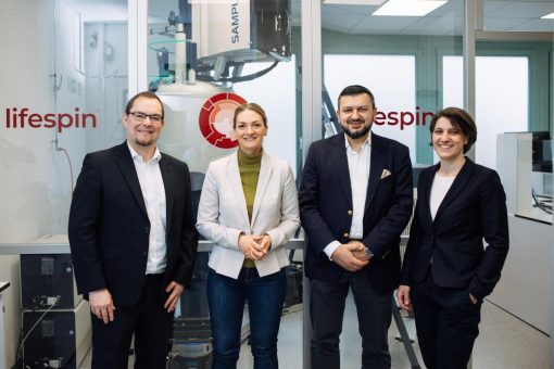 Prävention neu gedacht: Bayerns Gesundheitsministerin Judith Gerlach besucht lifespin