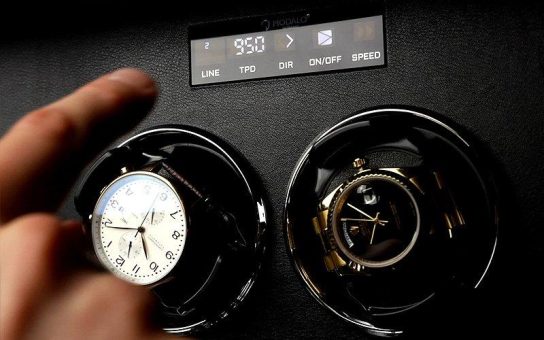 Mechanische Perfektion: Wie ein innovativer Uhrenbeweger den Werterhalt von Luxusuhren sichert