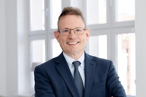 Prof. Dr. Oliver Kruse zum neuen Geschäftsführer der FHM berufen