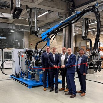 Innovative Maschinentechnologie stärkt Forschung und Ausbildung