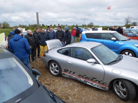 Elektromobilität statt Öltimer: Tour de Flens macht Energiewende erfahrbar