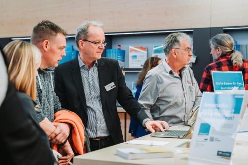 KI-Assistent erleichtert Zugang zum Regelwerk des Deutschen Dachdeckerhandwerks