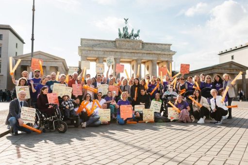 Kinder-Lebens-Lauf 2026 gestartet: Auftakt am Brandenburger Tor