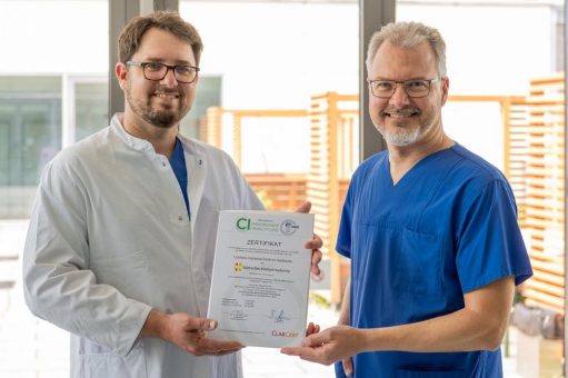 Nachweislich hohe Qualität für Patientinnen und Patienten mit Cochlea-Implantat