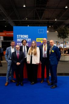 143 Mio. Euro für Robotik, KI und Automatisierung: akf bank und EIF stärken Finanzierung für den Mittelstand