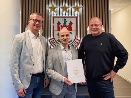 OST BAU wird Bronzepartner beim SCM und baut Engagement deutlich aus