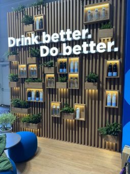 Kostenloses Wasser für bis zu 70.000 Besucher:innen: BRITA bringt „Free Water“ zur OMR 2026