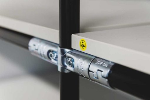 ESD in der Industrie: Warum elektrostatische Entladung ein unterschätztes Risiko bleibt
