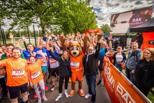 11.000 Teilnehmende, 475 Firmen, ein Ziel: Karlsruhe feiert ein Sportfest der Extraklasse