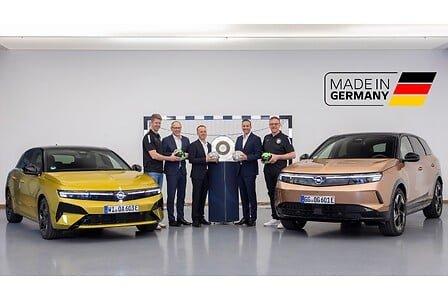 Opel wird strategischer Partner der Handball-Frauen- und Männer-Nationalmannschaft und neuer Namensgeber der Handball-Bundesliga