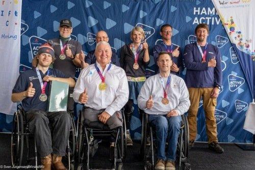 Spannender Auftakt auf der Alster: Jürgen Brietzke und Paralympics-Goldmedaillengewinner Siggi Mainka gewinnen 1. Spieltag des Heinz Kettler Deutschland Cup 2026