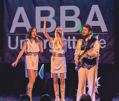 Glitzer, Glamour, große Gefühle – ABBA-Unforgettable im Rosenhof