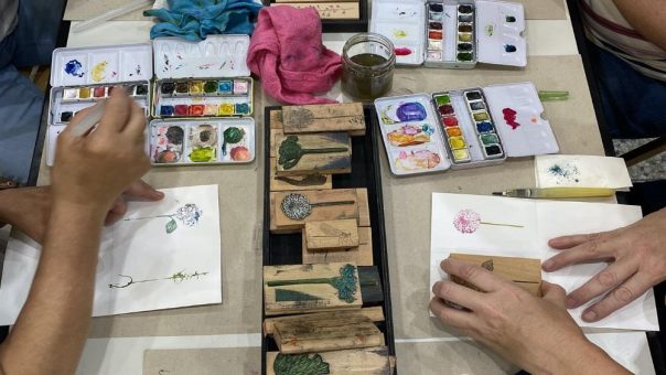 Land Hadeln/Wanna/Cuxland: Kreative Ferienaktionen im Ahlenmoor: Stempelkunst für Kinder und Erwachsene