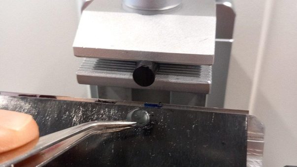 SKZ und Partner entwickeln Prüfkonzept zur Zustandsbewertung von PE‑Gasrohren mit Kleinstproben