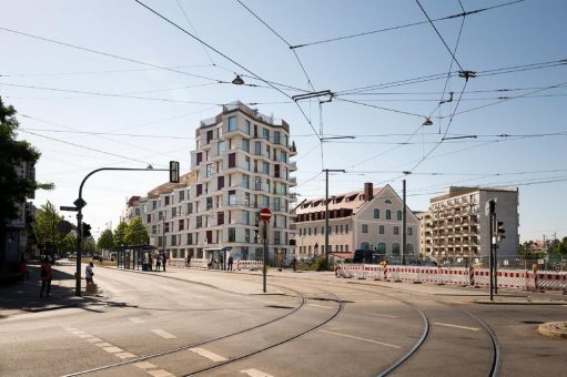 Fensterplanung im Materialmix