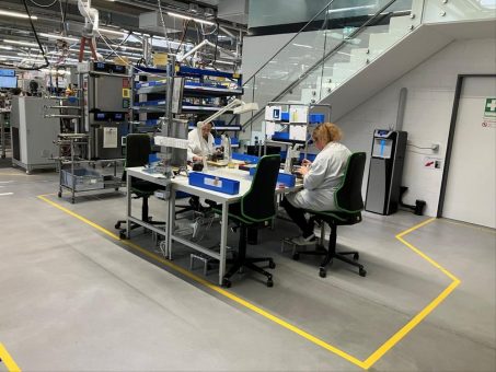 Mit modularen Lean-Lösungen zu mehr Effizienz, Fläche und Qualität – ELESTA setzt auf BeeWaTec