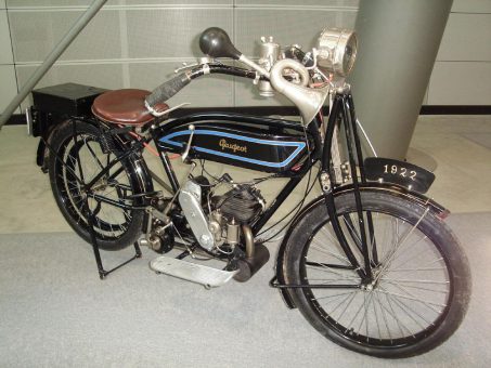PEUGEOT auf der Klassikwelt Bodensee 2026: 140 Jahre Serienfertigung