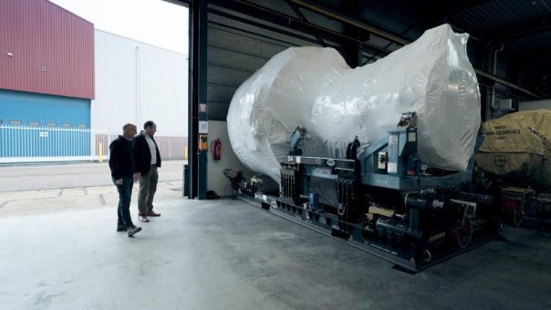 MTU setzt auf GPS-Tracking von SmartMakers: Echtzeit-Transparenz für globale Turbinen-Stands
