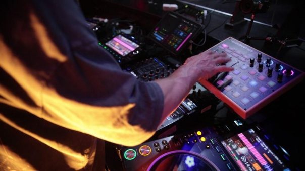 Bootshaus Köln setzt neue Maßstäbe im Clubsound: Weltpremiere der L-Acoustics DJ 360° Spatial Audio Experience