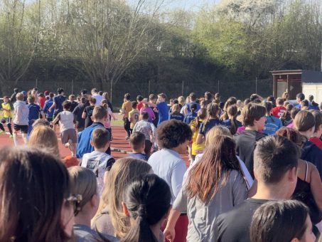30 Jahre LebensLäufe: Wie ein Sponsorenlauf zum Bildungsprogramm gegen Hunger wurde