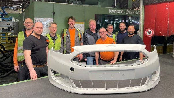 SKZ qualifiziert Fachkräfte für Ford in Saarlouis im Kunststoffspritzguss
