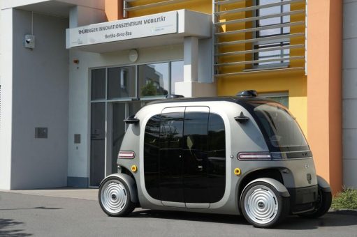 Zuwachs für die Flotte hochautomatisierter Forschungsfahrzeuge am Thüringer Innovationszentrum Mobilität