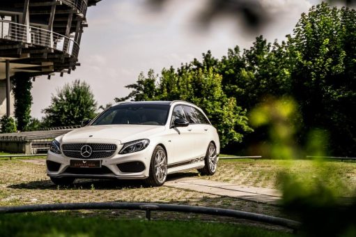 Verfeinerter AMG-Kombi: C 43 (S205) auf Barracuda Infernos