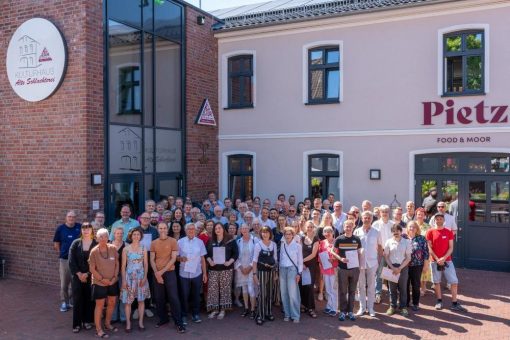 Kinoprogrammpreisverleihung in Schneverdingen mit Preispate Jan Georg Schütte