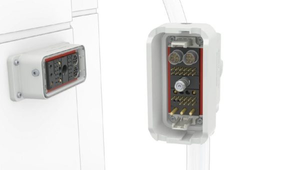 Stäubli stellt das neue, benutzerfreundliche CombiTac uniq-Spindelverriegelungssystem vor
