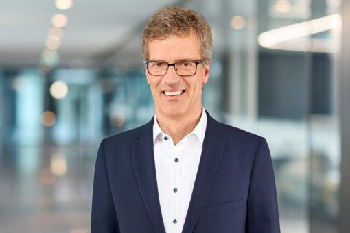 Wind und Sonne für die Reifenproduktion in Korbach: Continental baut ersten eigenen Windpark