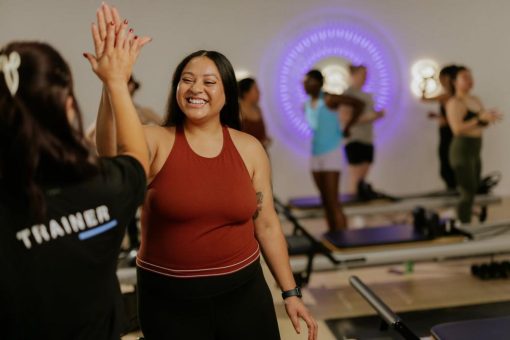 Stärker werden, ohne sich auszupowern: Warum Pilates jetzt neu gedacht wird