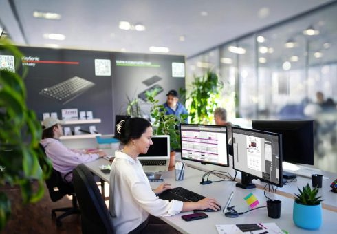 KI-Optimierung im Mittelstand: Wie Consumer-Brands bis zu 150 Mitarbeitern ihre Sichtbarkeit in Large Language Models messbar erhöhen