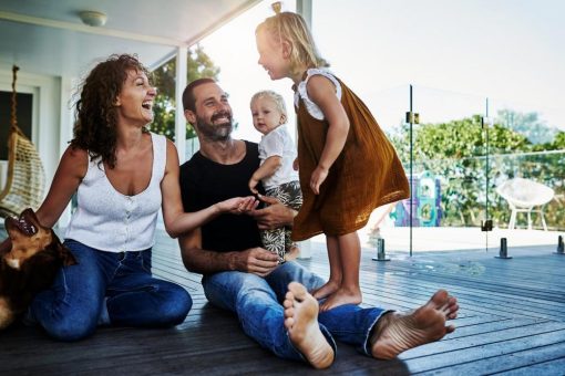 Ferien im eigenen Garten: Outdoor-Living und Energieautarkie clever kombinieren